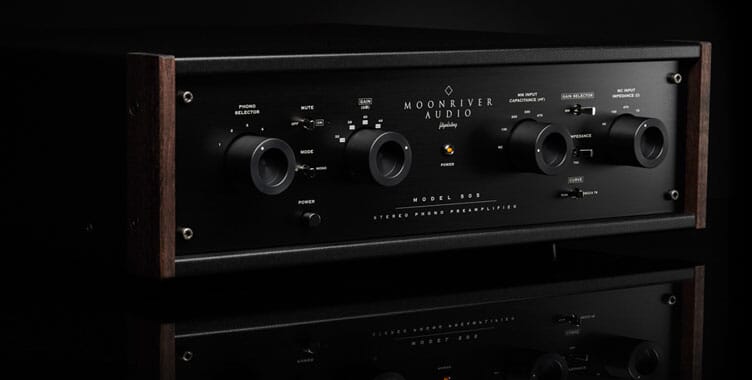 Moonriver_Audio_Model_404-1_banner_desktop.jpg