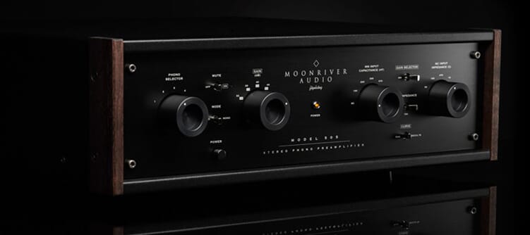 Moonriver_Audio_Model_404-1_mobile.jpg