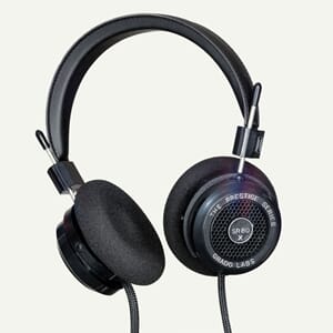 grado-sr80x-3q-153-background-resized.jpg