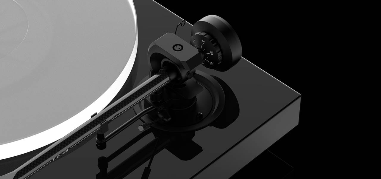 1280WEB_Image_Pro-Ject_X1_B_platespiller_-_sort_piano__x-1-black-high-gloss-tonearm-bearing_113-2045553471_plid_25758.jpg