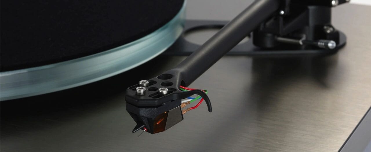 1280WEB_Image_Rega_Planar_6_uten_pickup_-_Sort_122767_4-420504781_plid_284929.jpg 1280WEB_Image_Rega_Planar_6_uten_pickup_-_Sort_122767_4-420504781_plid_284929.jpg
