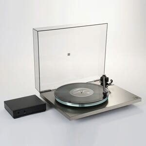 Rega Planar 6 RS Platespiller med Nd9 Pickup