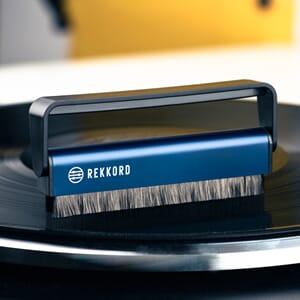 Rekkord-Record-Brush-3_1.jpg