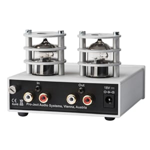 WEB_Image_Pro-Ject_Tube_Box_S2_-_Sort_Rør_Riaa_tri_pj_bd_tubebox_s2_silver_diagonal_back_cu-1703474937_plid_586.jpg