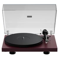 WEB_Image_Pro-Ject_Debut_EVO_2_-_silkematt_vinrød__debut_evo_2_-_satin_wine_red_-_dustcover-93931071_plid_26108.jpg