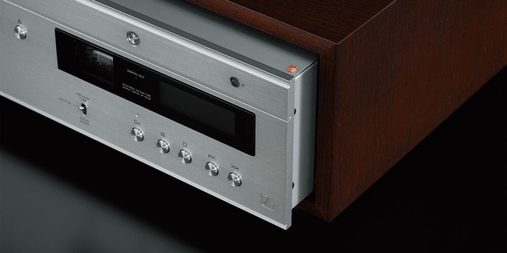 D-380_woodcase.jpg