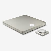 QV407_Devialet_Astra_Packshots_Solo_Light_Bronze_01_2.jpg