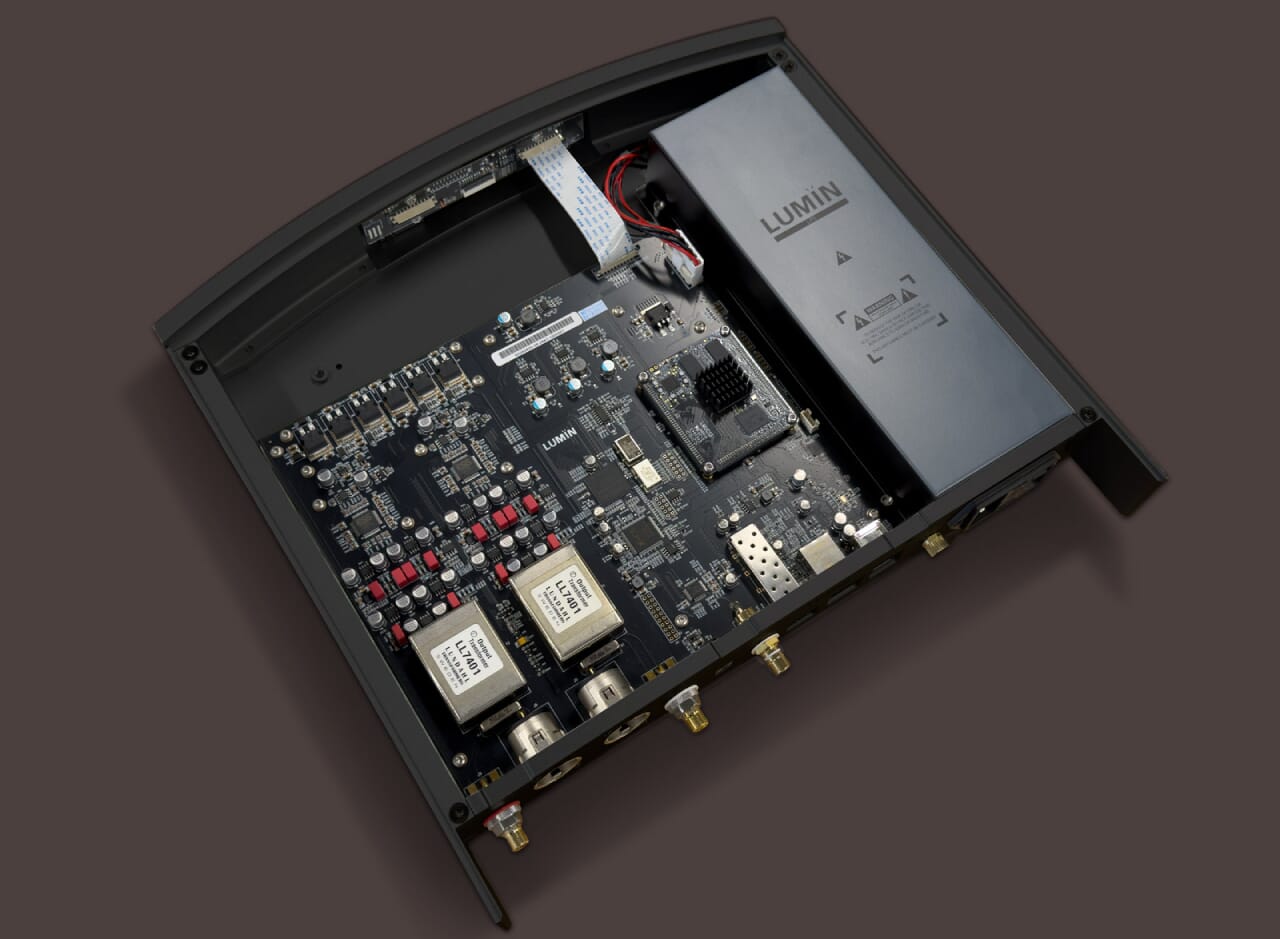 LUMIN-S2-Black-inside-iso.jpg