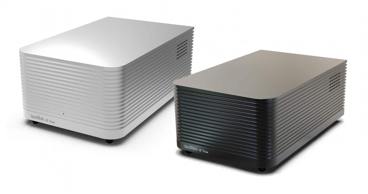 IsoTek_V5_Titan_006.jpg
